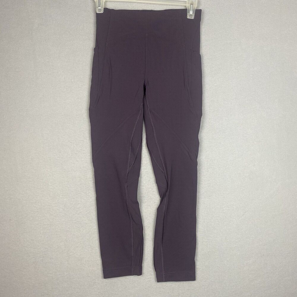 Lululemon Women’s Size 4 Athletica Gym Cargo Leggings Activewear Yoga Pants Plum